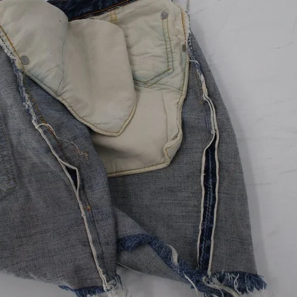 Vintage 60s Levis 501 Shorts Unisex 28 4 Selvedge Big E Button Fly Cut Off